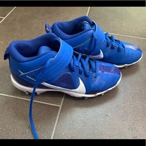 Nike Trout Boys Baseball Cleats Size 5